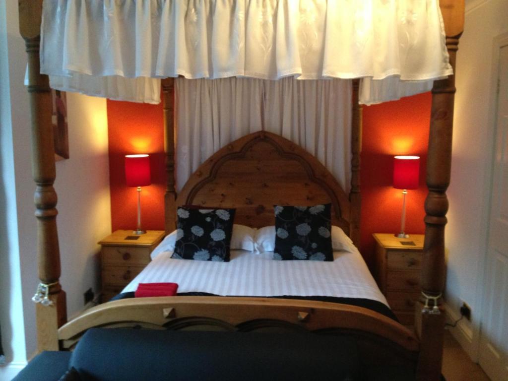 Number 80 Hotel โบว์เนส ออน วินเดอเมียร์ ภายนอก รูปภาพ